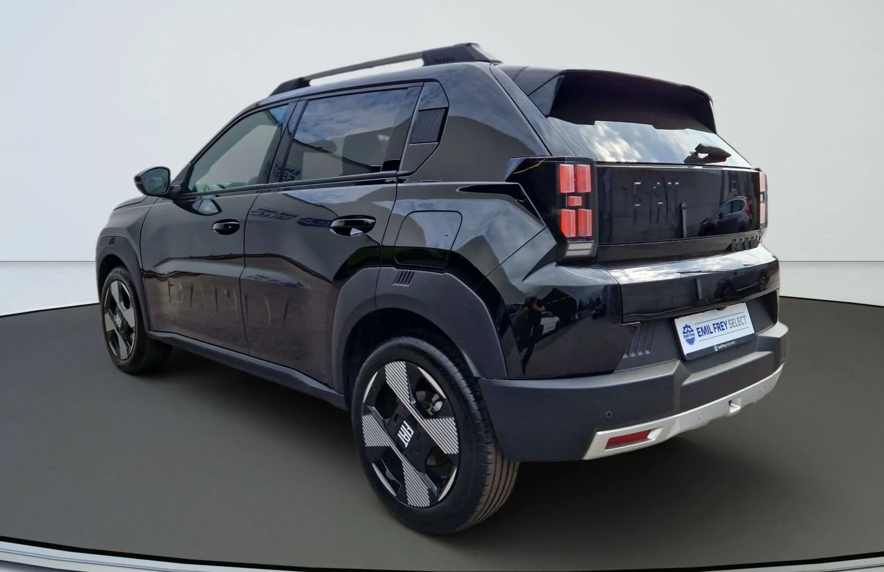 Zunanja slika - Fiat Grande Panda - 1.2 110 e-Hybrid ATv La PRIMA - 4