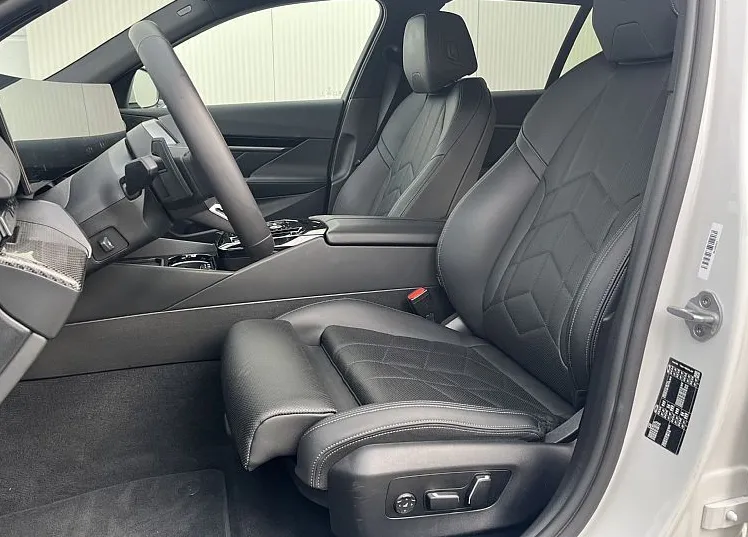 Zunanja slika - BMW Serija 5 - Touring: 520d-M OPTIK-LED-NAVI-HEAD-CARBON-ALU21 - 8