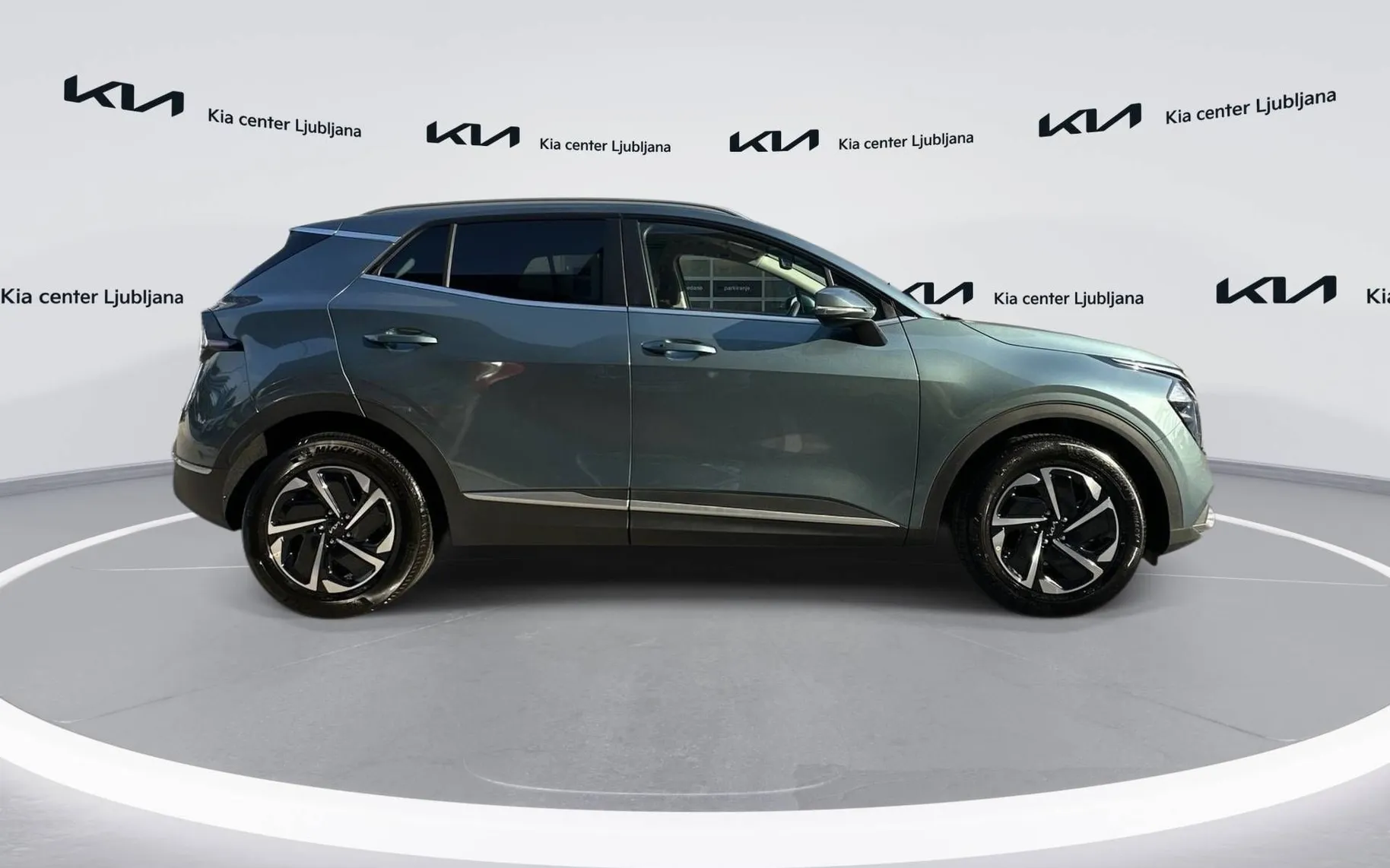 Zunanja slika - KIA Sportage - 1.6 T-GDi EX Fresh Plus ISG. 7 DCT... - 4