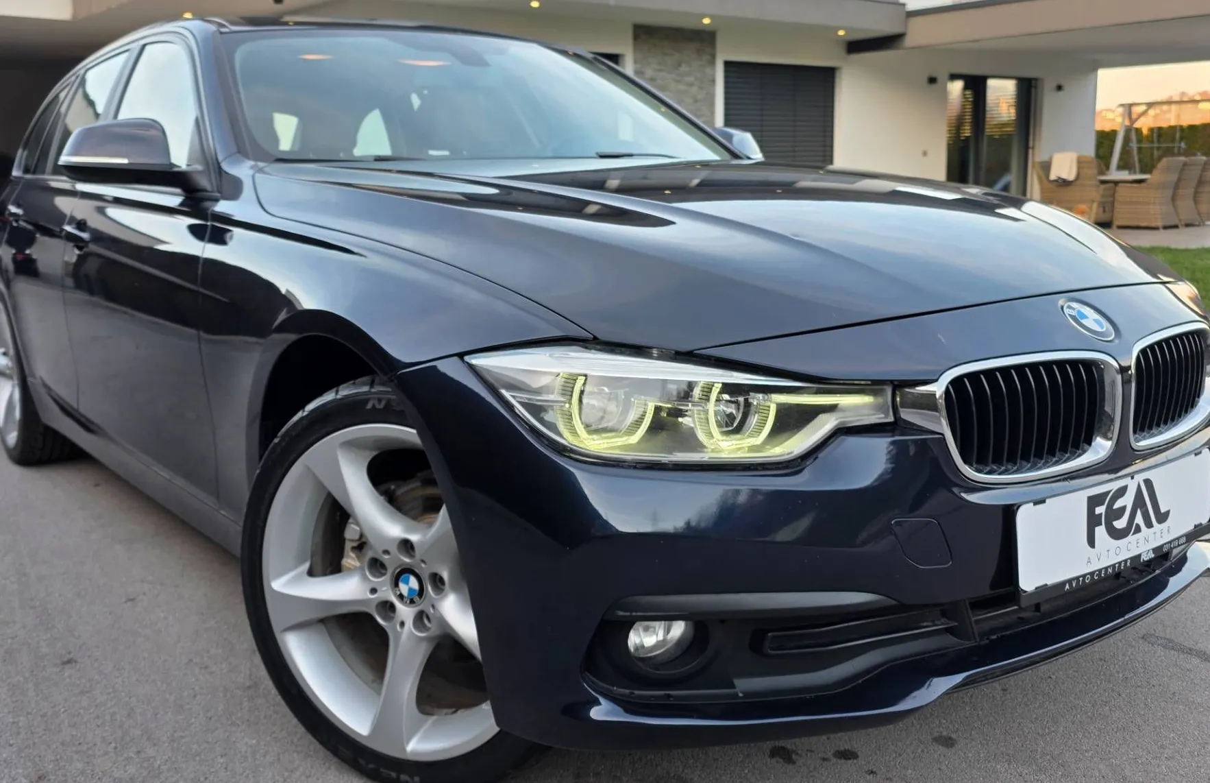 Zunanja slika - BMW Serija 3 - Touring: 320XD-4X4-AVT-FACELIFT-XENON-LED-USNJE-NAVI-PDC - 2