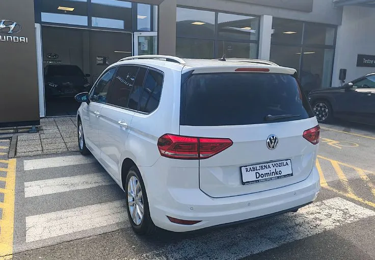 Zunanja slika - VW Touran - 1.6 TDI BMT Highline 1 Lastnik Led Navi Kamera - 3