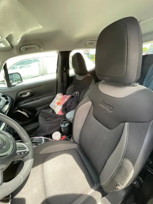 Notranja slika - Jeep Renegade - 1.5 T4 e-Hybrid Limited DCT - 5