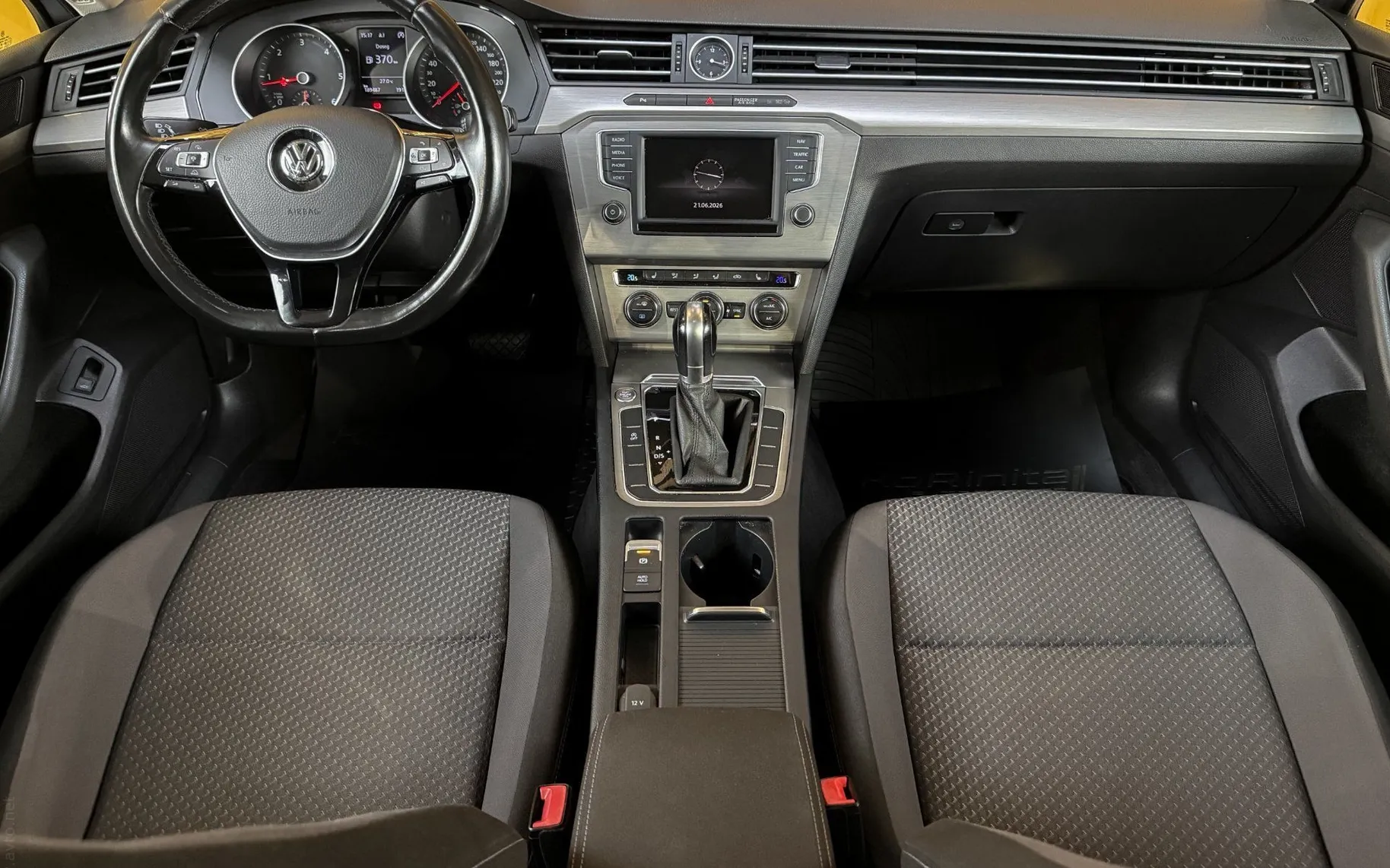 Zunanja slika - Volkswagen Passat Variant - 2.0 TDI Comfortline AVT.-NAV-TEMP - 3