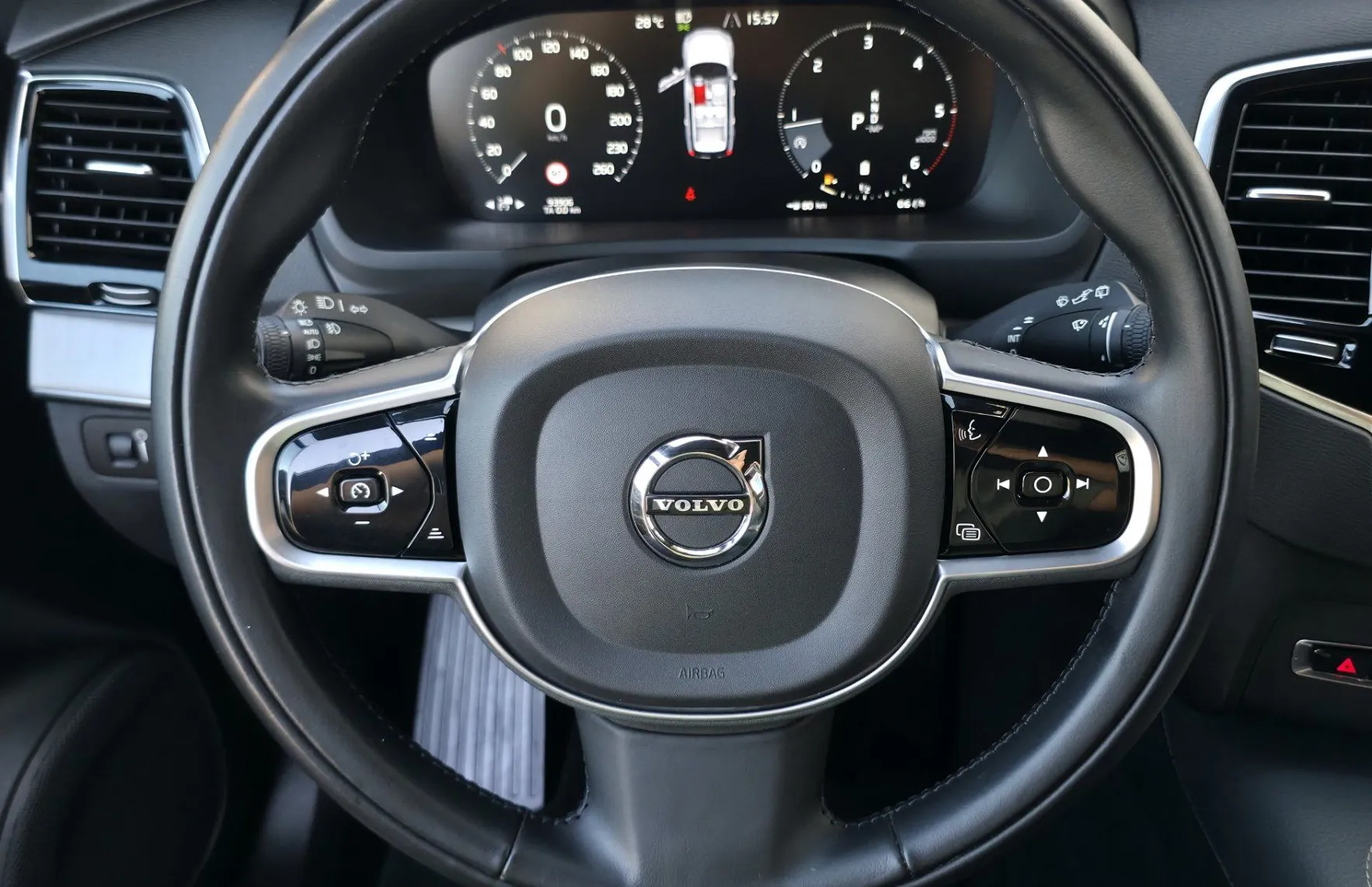 Zunanja slika - Volvo XC90 - B5D AWD Momentum Pro FULLED•ACC•BLIS•KEYLES•KAMERA - 8