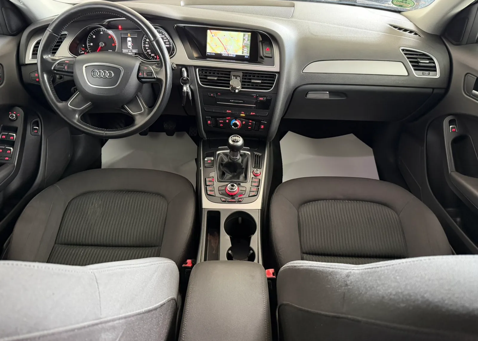 Zunanja slika - Audi A4 - 2,0 TDI - 5