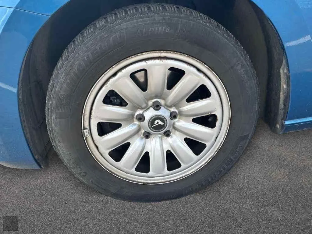Zunanja slika - Volkswagen Touran - 2.0 TDI DSG.NEMŠKI+4ALU.KAMERA.NAVI.VELUR.ACC.LED - 17