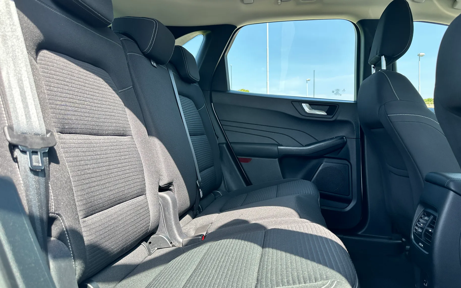 Zunanja slika - Ford Kuga - 2.5 Duratec PHEV Titanium HYBRID-VIRT-KAM-KEYLESS - 16