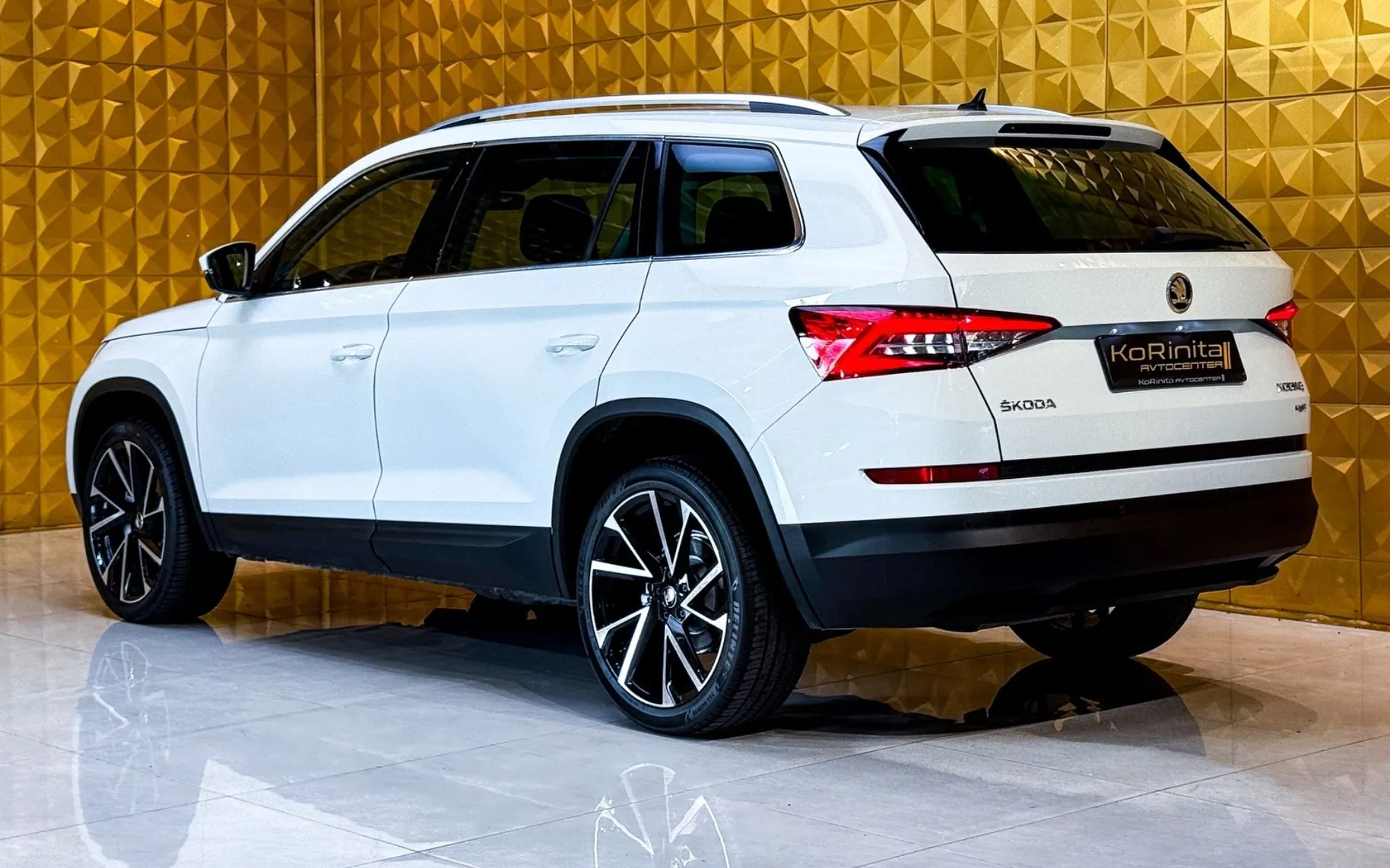 Notranja slika - Škoda Kodiaq - 2.0 TDI 4X4 AUT. KLJUKA-MEMORY-GRETJE-RADAR TEMP - 7