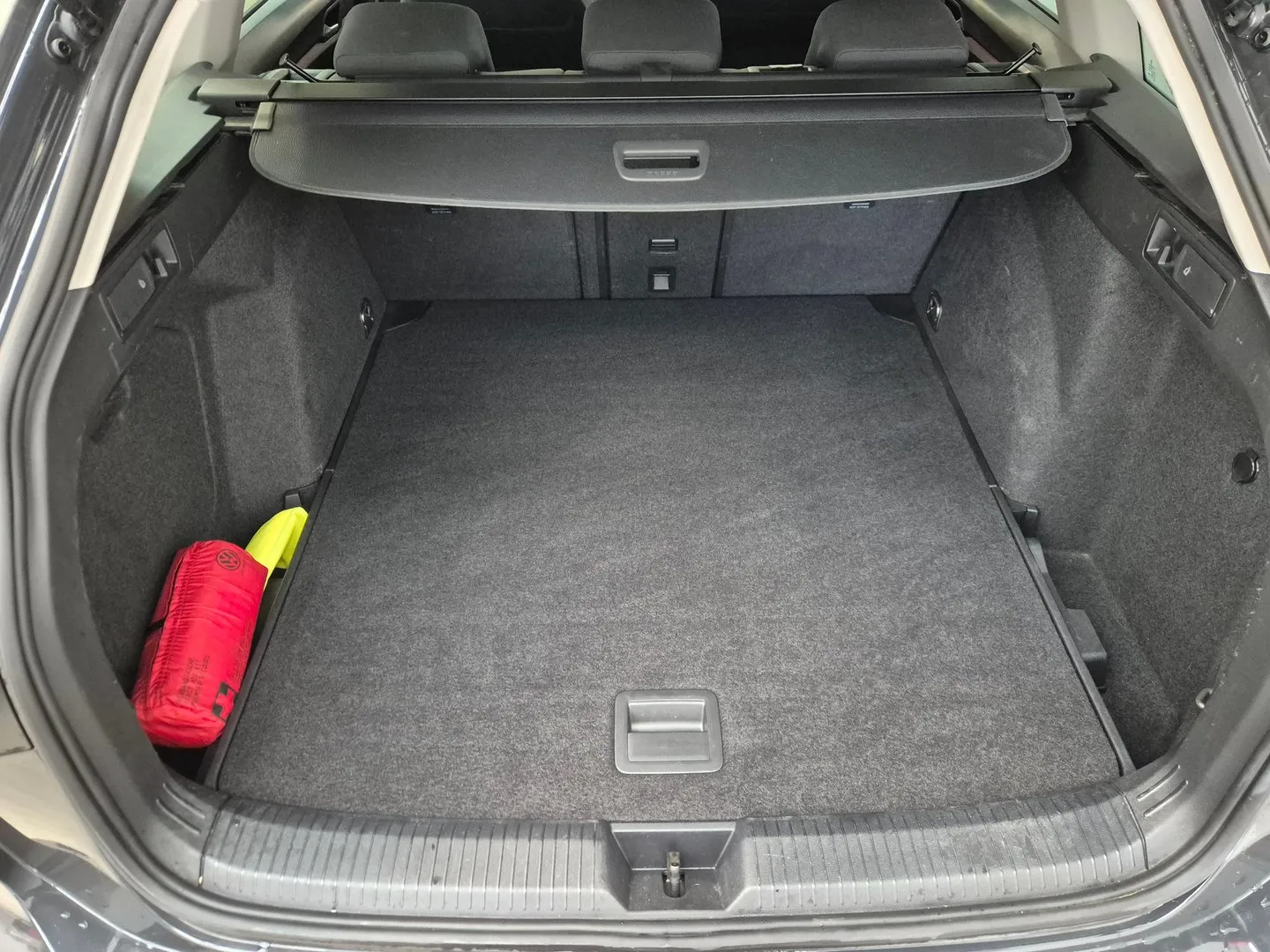 Zunanja slika - Volkswagen Golf - Variant Life 2.0 TDI DSG - 9