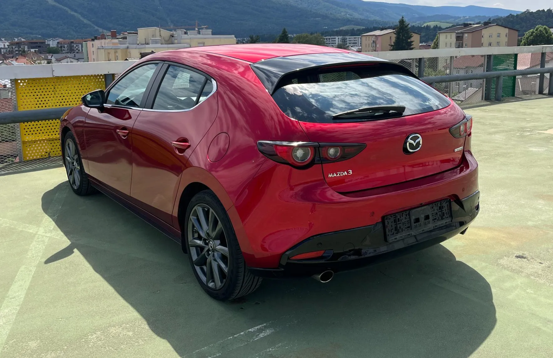 Zunanja slika - Mazda Mazda3 - Skyactiv G122 XENON. ACC. HEAD UP. 2X PDC. VZR KAM - 5