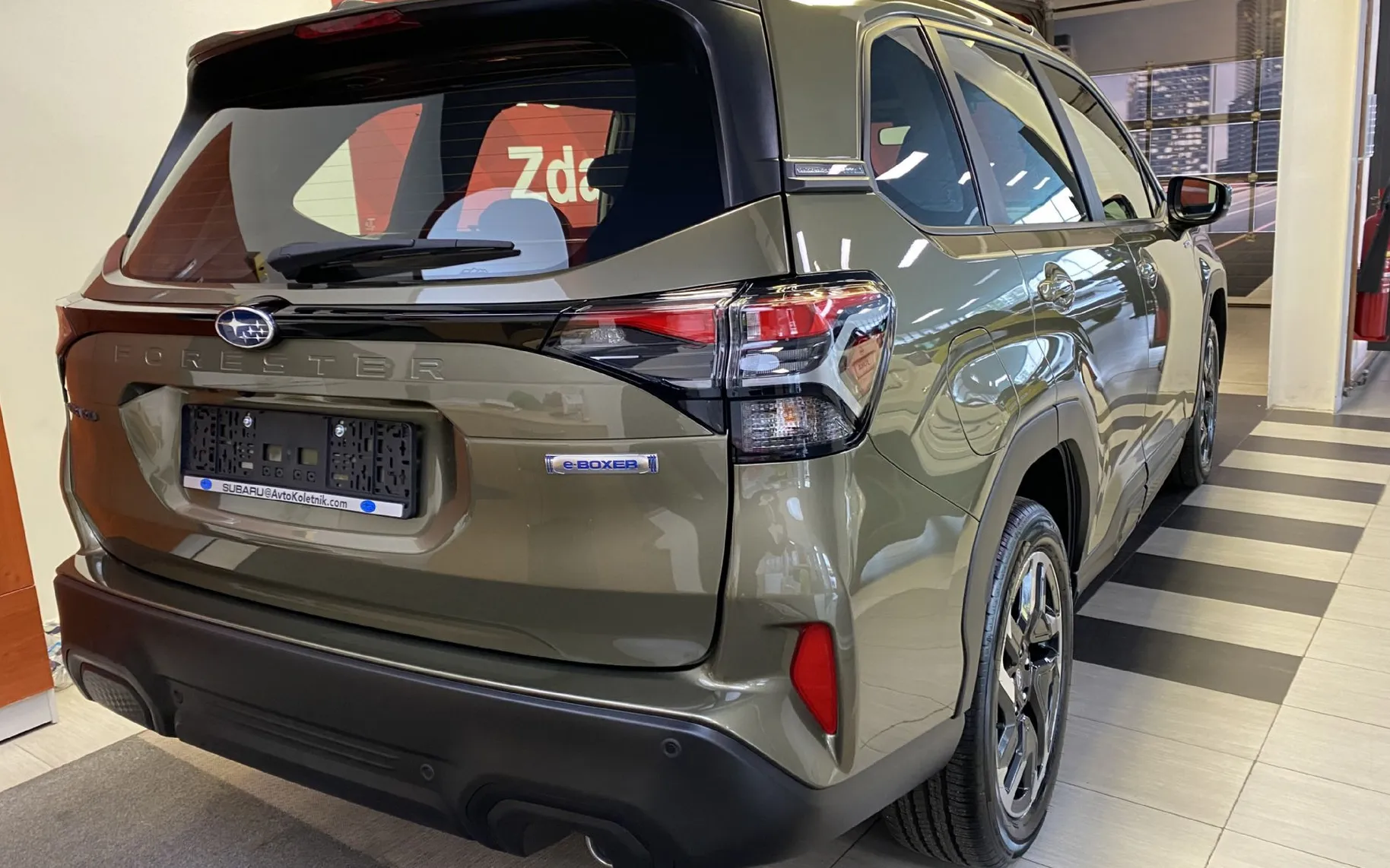 Zunanja slika - Subaru Forester - 2.0i 4WD CVT FREE - 11