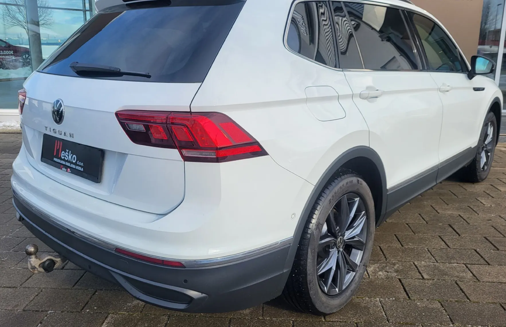 Zunanja slika - Volkswagen Tiguan Allspace - 2.0 TDI DSG1last-acc-radar-pdc-alu-navi-Head-up - 5