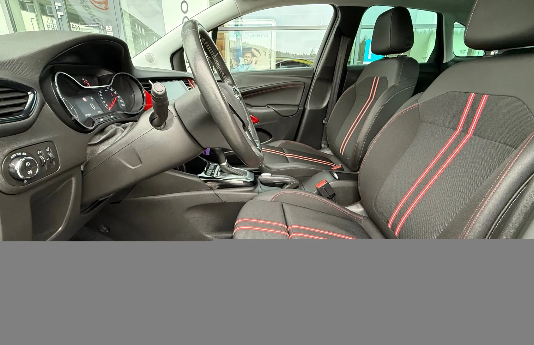 Zunanja slika - Opel Crossland - 1.2 TURBO 96KW GS-Line - AVTOMATIK - ODLIČEN - 10