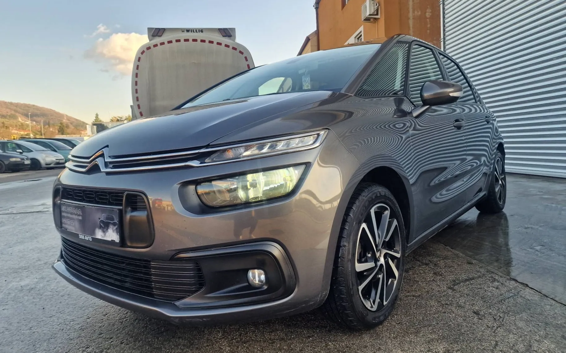Zunanja slika - Citroën C4 SpaceTourer - 1.5D AVTOMATIK - 1