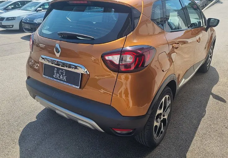 Zunanja slika - Renault Captur - 120  Dynamique S S.1 LASTNIK.SERVISNA.17 COLL - 6