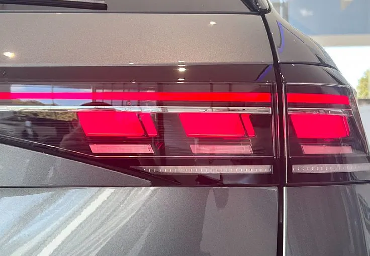 Zunanja slika - Volkswagen Passat - Variant 2.0 TDI R-LINE 4JOY DSG 4M - NA ZALOGI - 5