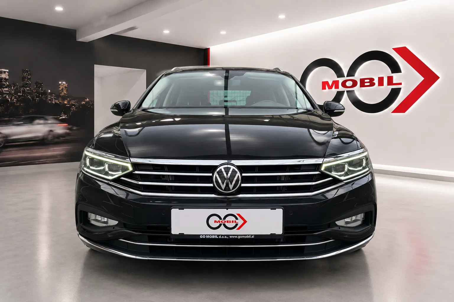 Zunanja slika - Volkswagen Passat Variant - 2.0 TDI Elegance DSG- Matrix.360kam.pano.HUD.ALU18 - 2