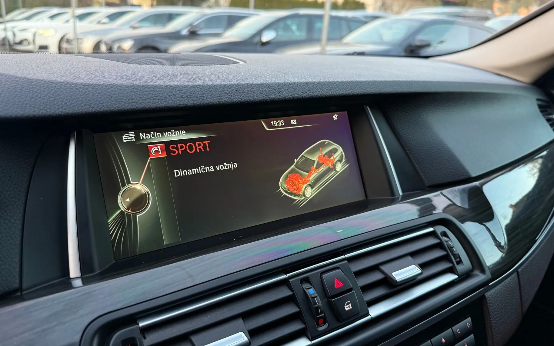 Zunanja slika - BMW Serija 5 - Touring: 520d xDrive AUT. LuxuryLiNE LED XENON USNJE ALU - 20