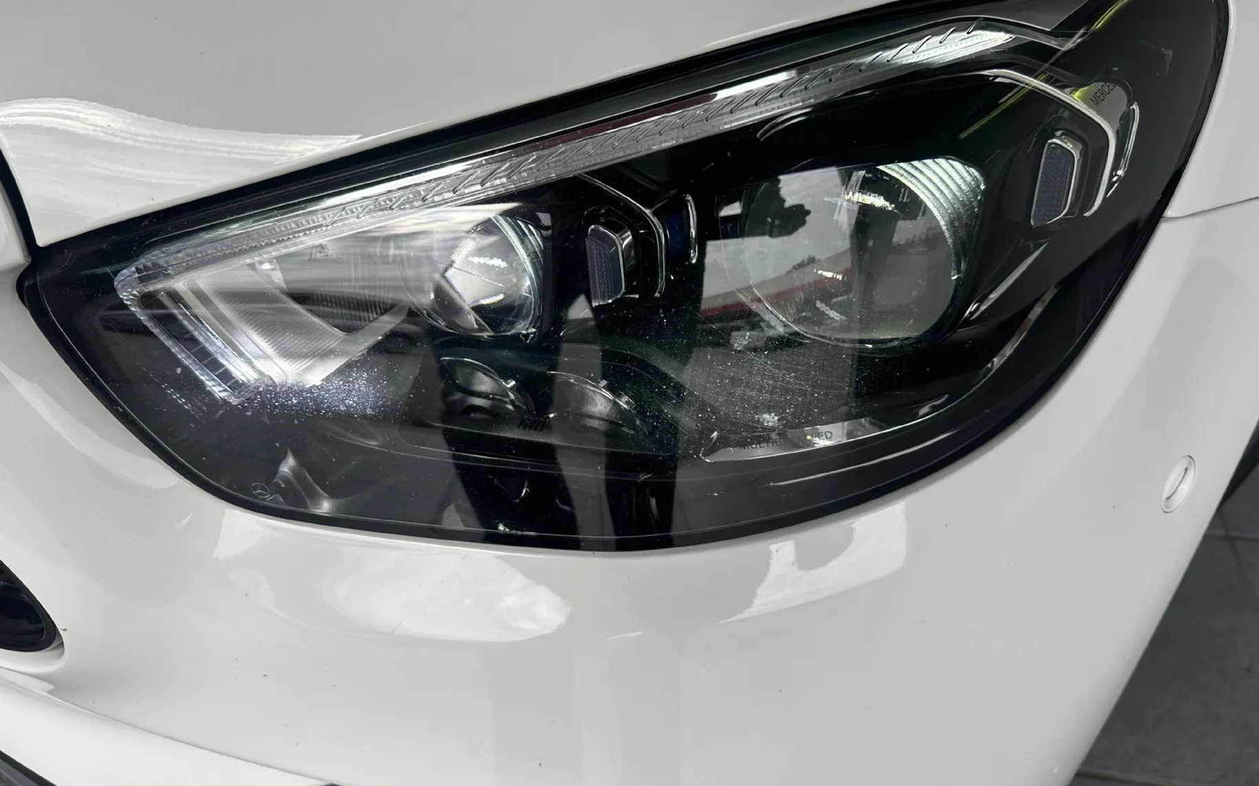Zunanja slika - Mercedes-Benz E-Razred - E 220 d T AMG Line Avt.USNJE.KAMERA.LED.NAVI.KLJUK - 5