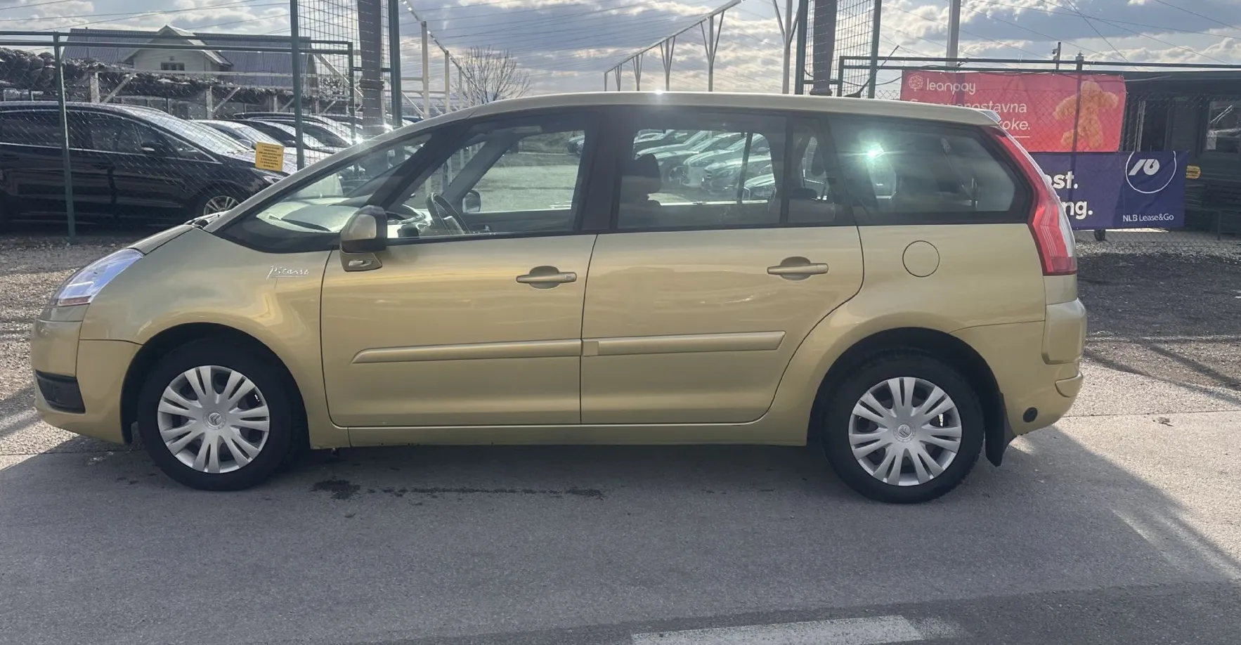 Zunanja slika - Citroën C4 Grand Picasso - 1.8i 16V SLOVENSKO VOZILO KLIMA 7 SEDEŽEV - 4