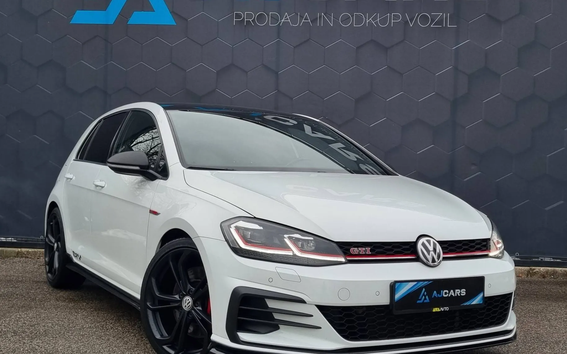 Zunanja slika - VW Golf - 2.0 GTI TCR avt. 290PS-Alcantara-Virtual-DSG-Alu - 3