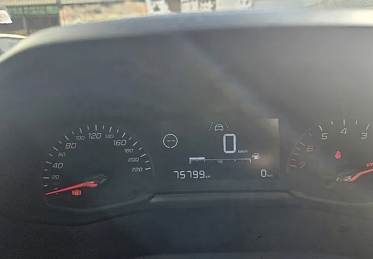Zunanja slika - Peugeot 208 - 1.2 PREMIUM - 7