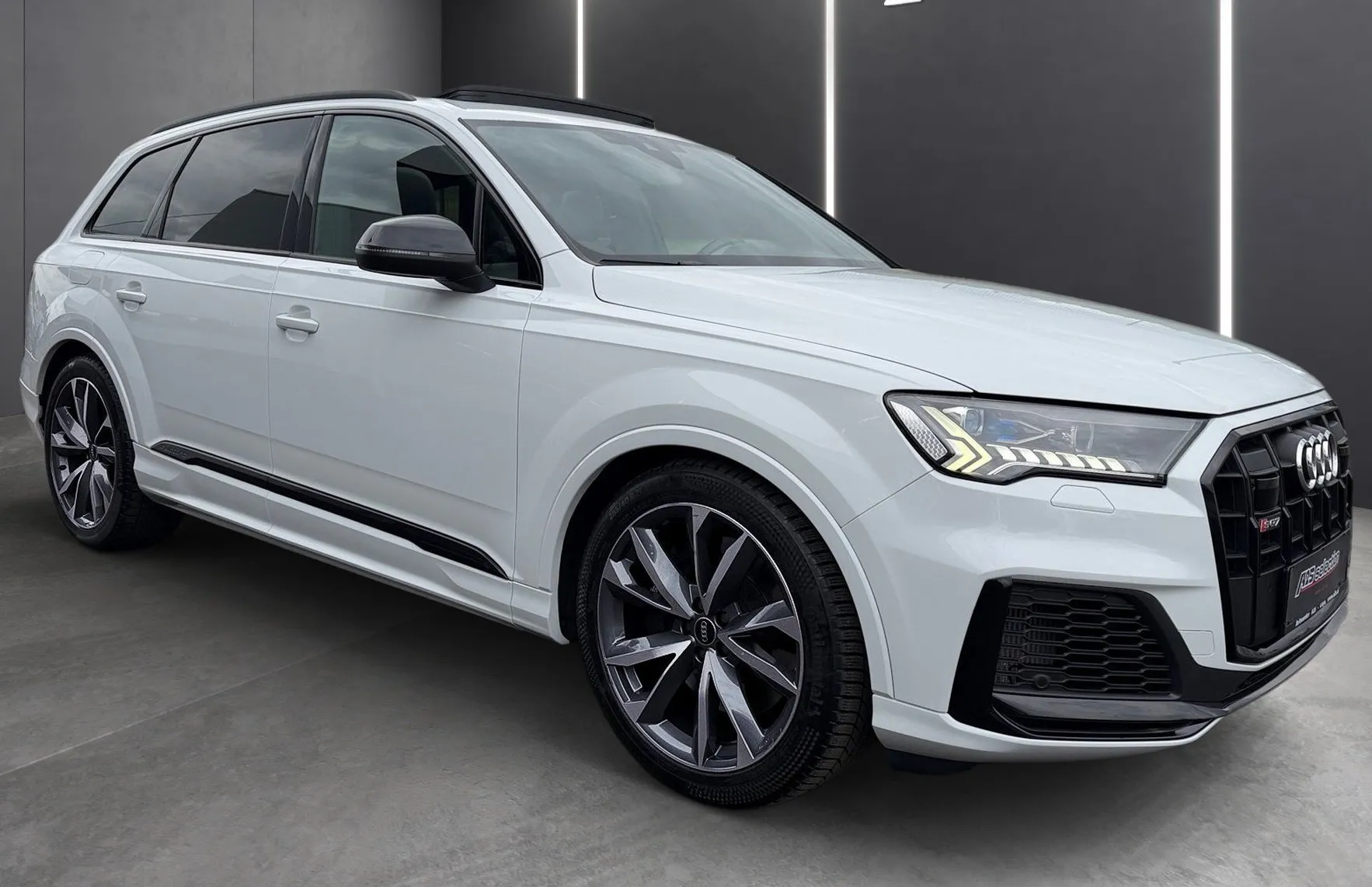 Zunanja slika - Audi SQ7 - TFSI quattro Tiptronic-SLO-Panorama-HD Matrix-B O. - 2