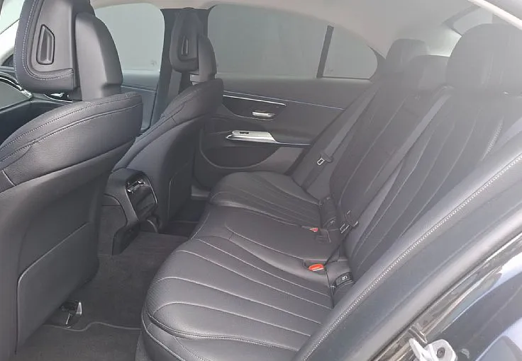 Zunanja slika - Mercedes-Benz E-Razred - E 220 d 4MATIC Exclusive Avt. - 8