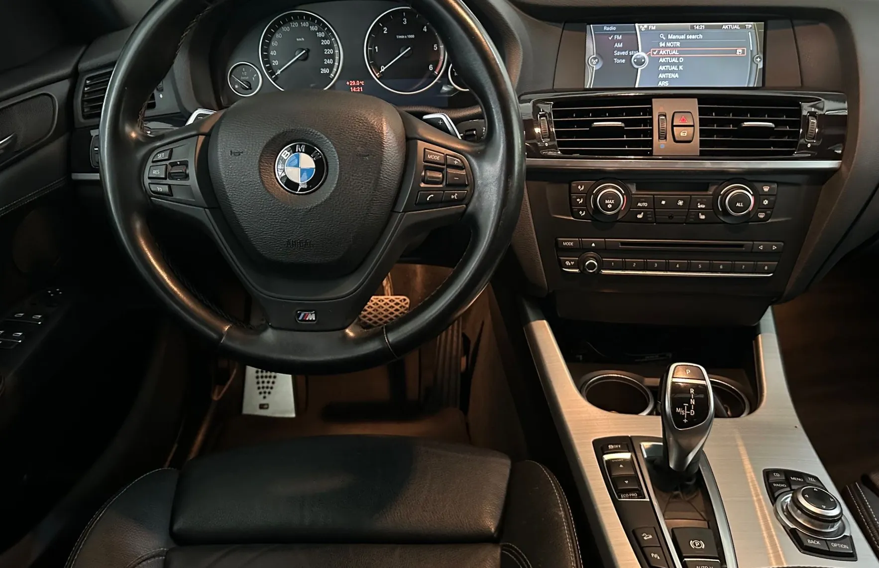 Zunanja slika - BMW X3 - serija : xDrive35d Avt. MSPORT-19COL-KAMERA-HUD-NAVI-USNJE - 8