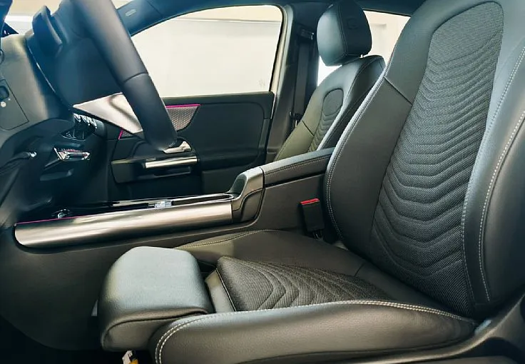 Zunanja slika - Mercedes-Benz EQA - 300 4MATIC PRO-VL.KLJUKA-LED-APPLE-DAB-AMBI-VIDEO - 9