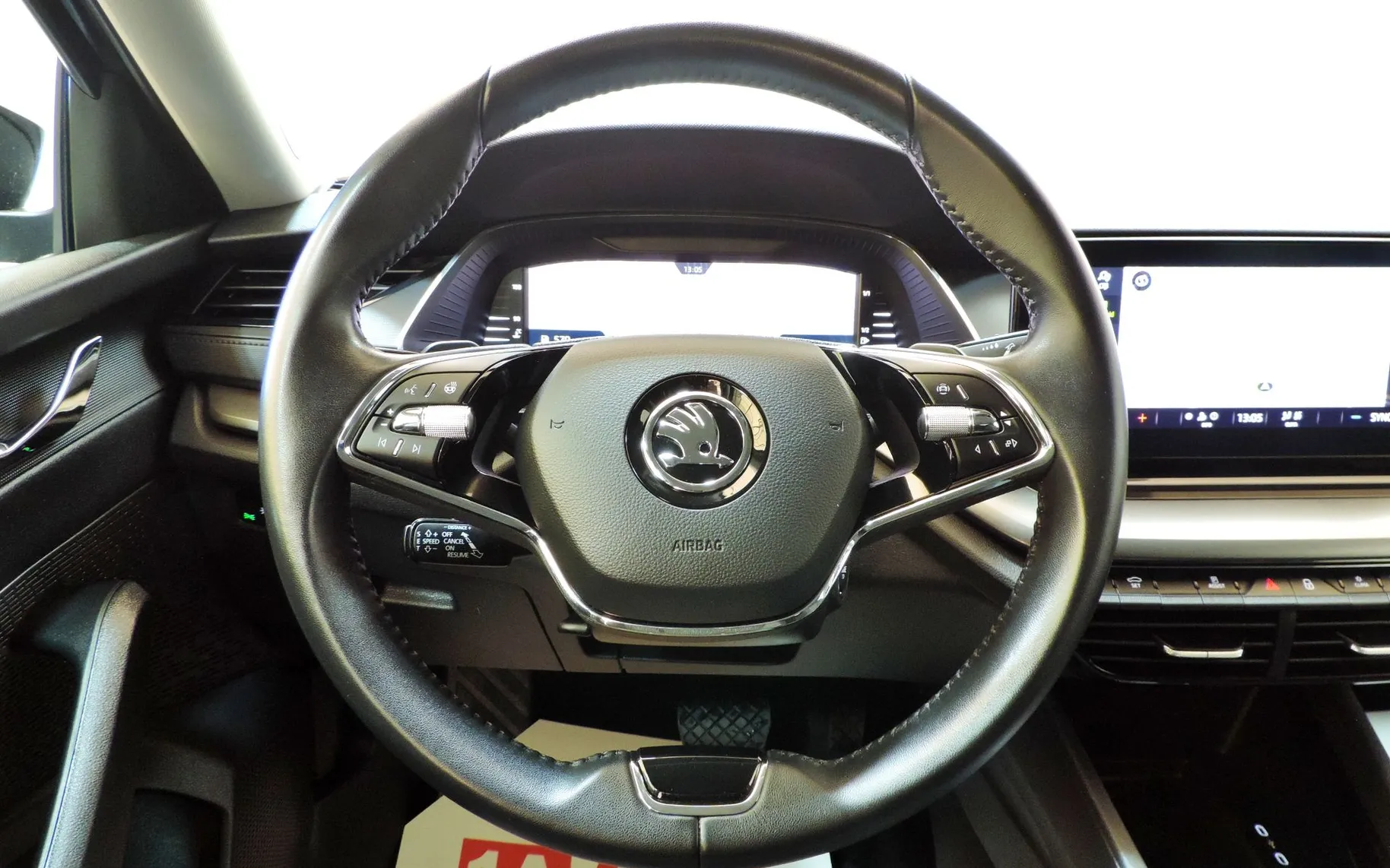 Zunanja slika - Škoda Octavia - Combi 2.0 TDI Ambition DSG  ACC-LED-KAMERA - 13