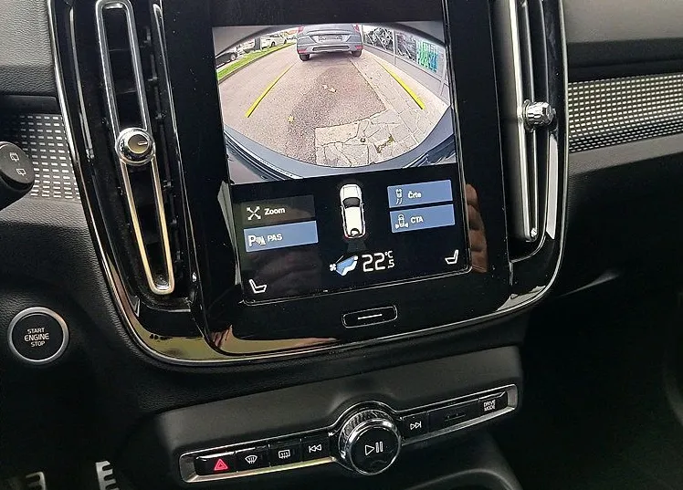 Zunanja slika - Volvo XC40 - 2.0 D3 R-Design 2WD -VIRTUAL -KAMERA -MEMORY - 10