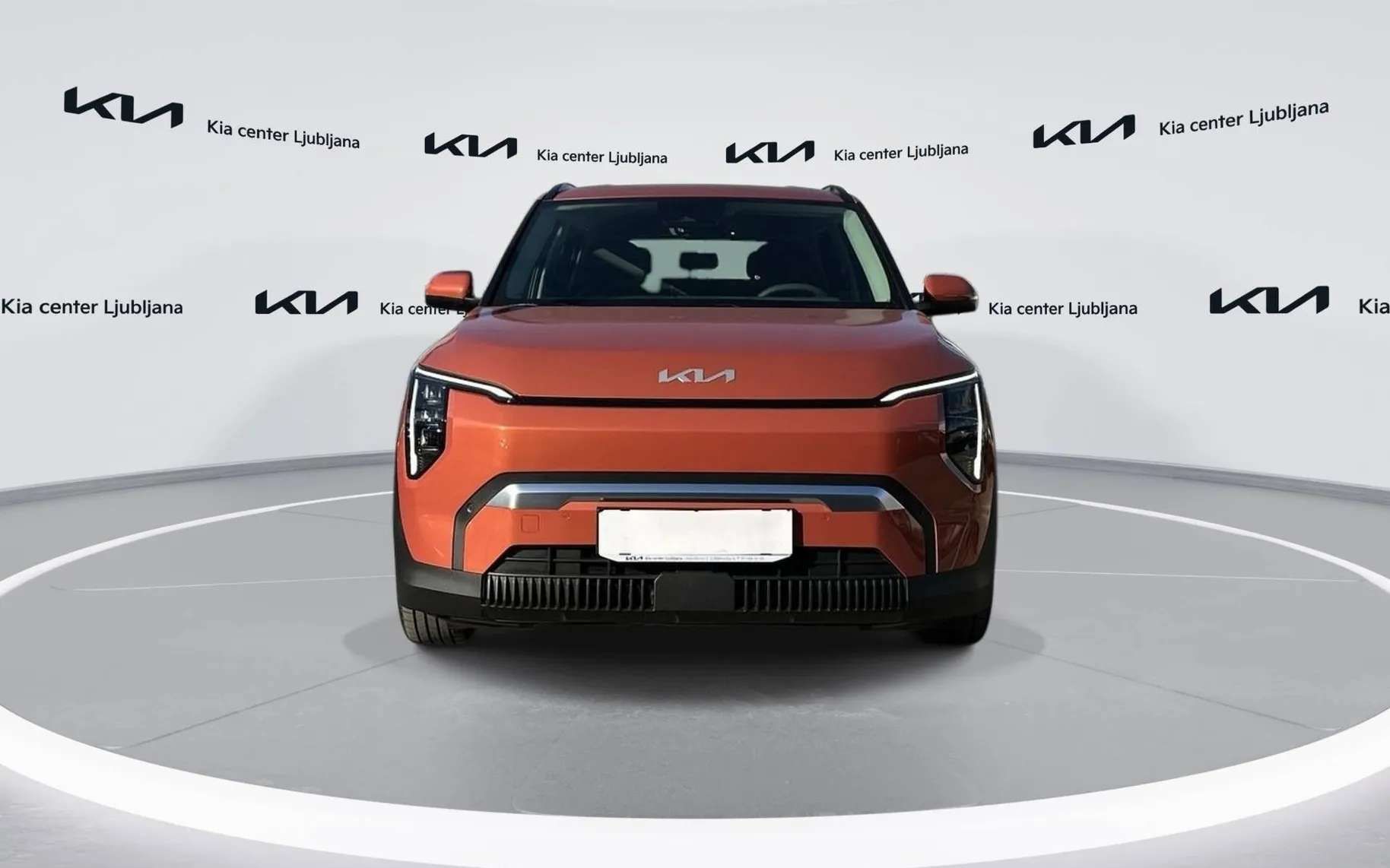 Zunanja slika - KIA EV3 - Star 58.3 kWh baterija - 2