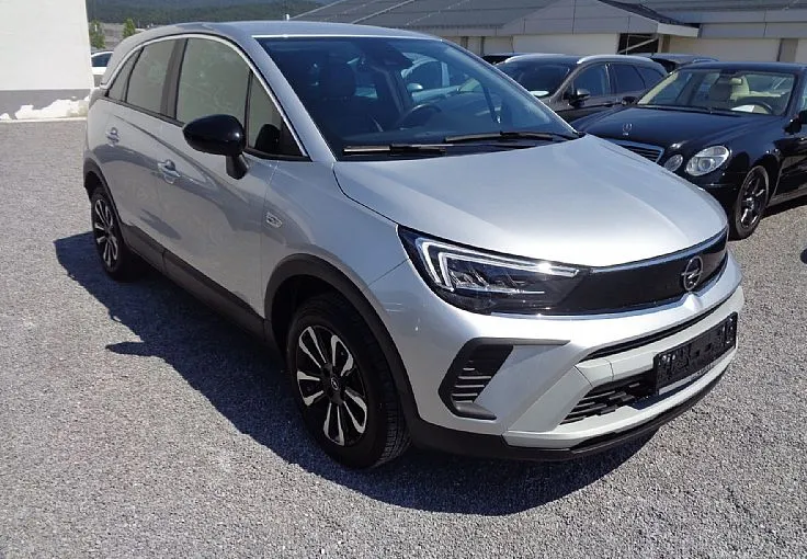 Zunanja slika - Opel Crossland - 1.2 Turbo - SAMO 25.000km - KAMERA - PARK SENZORJI - 2