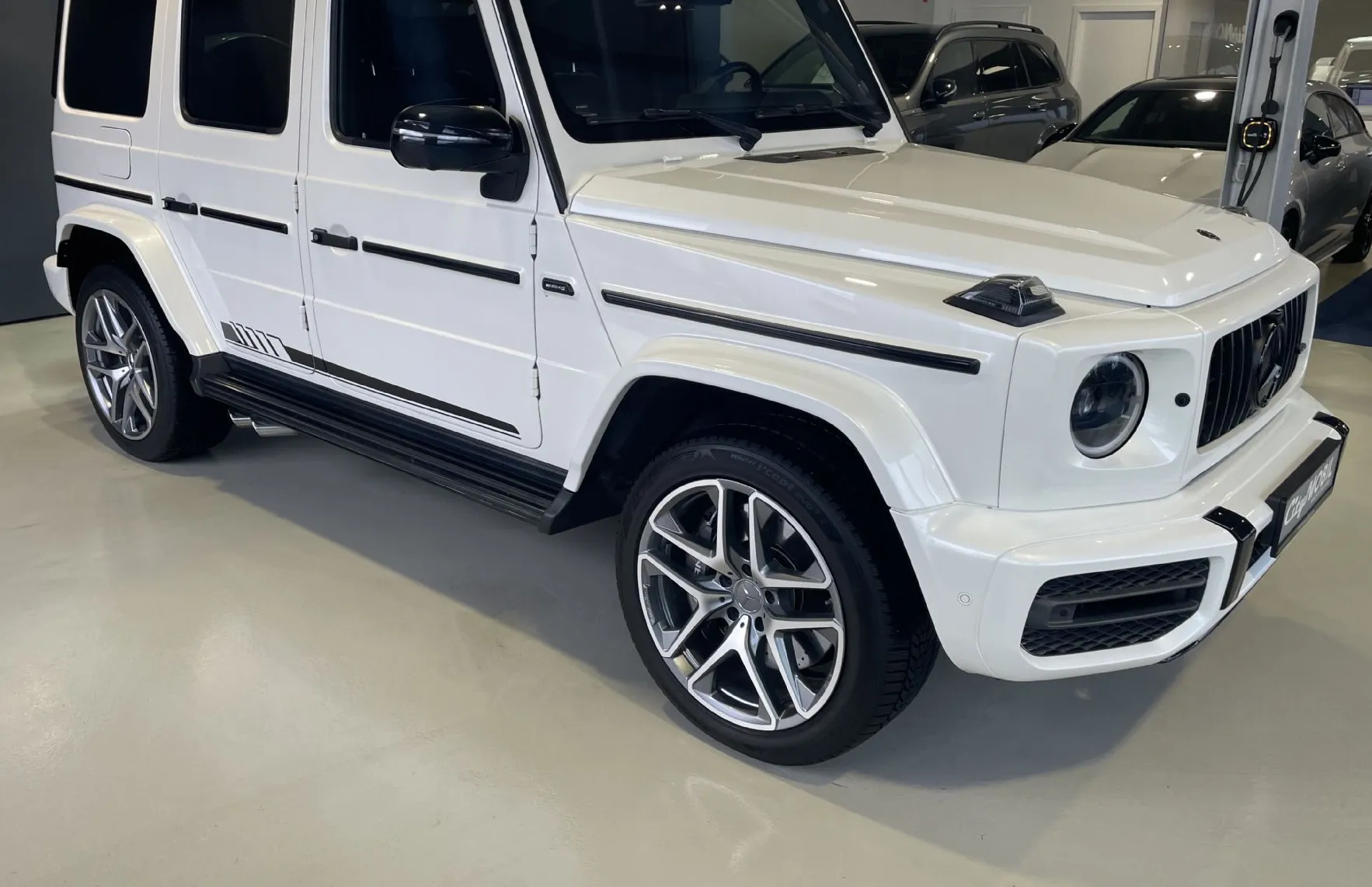 Zunanja slika - Mercedes-Benz G-Razred - G63-AMG-HEADUP-VIRTUAL-NAVI-PANO-HLAJ.SED-KLJUKA - 6