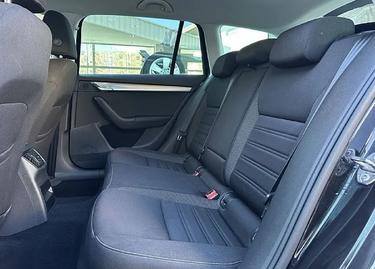 Zunanja slika - Škoda Octavia - Ambition 1.6 TDI - 8