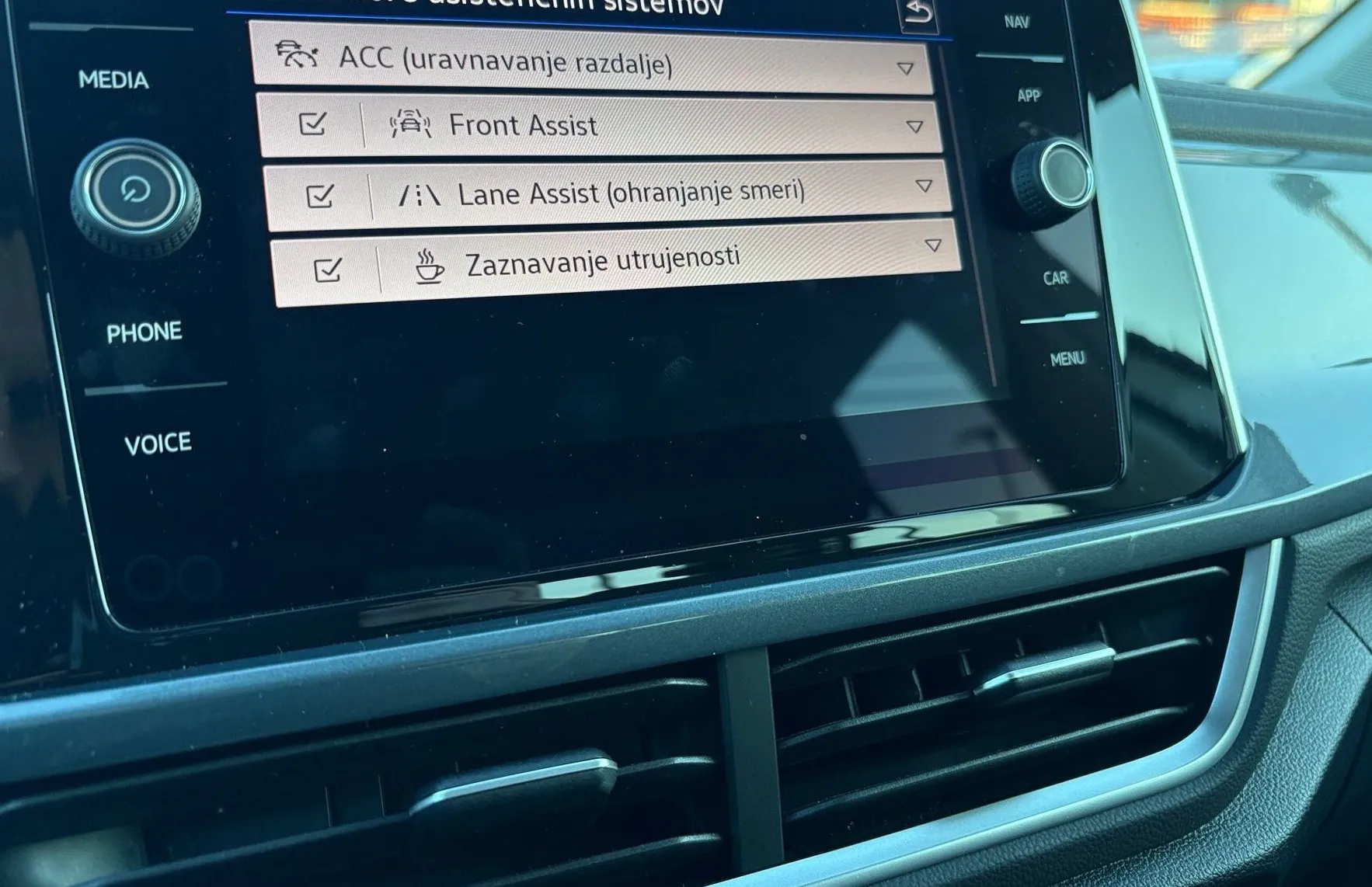 Zunanja slika - VW T-Roc - 1.0 TSI Style 1.Lastnik SLO - 17