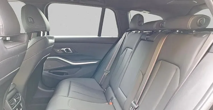 Zunanja slika - BMW Serija 3 - Touring: 320d xDrive  AT  SLO - ACC - HARMAN - 12