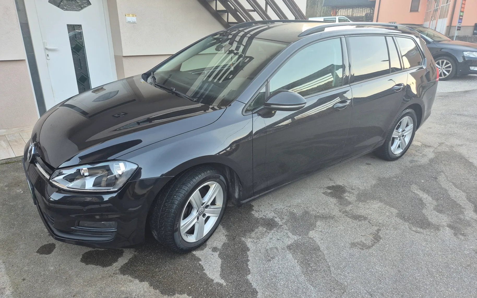 Zunanja slika - Volkswagen Golf - varijant 2.0tdi - 4