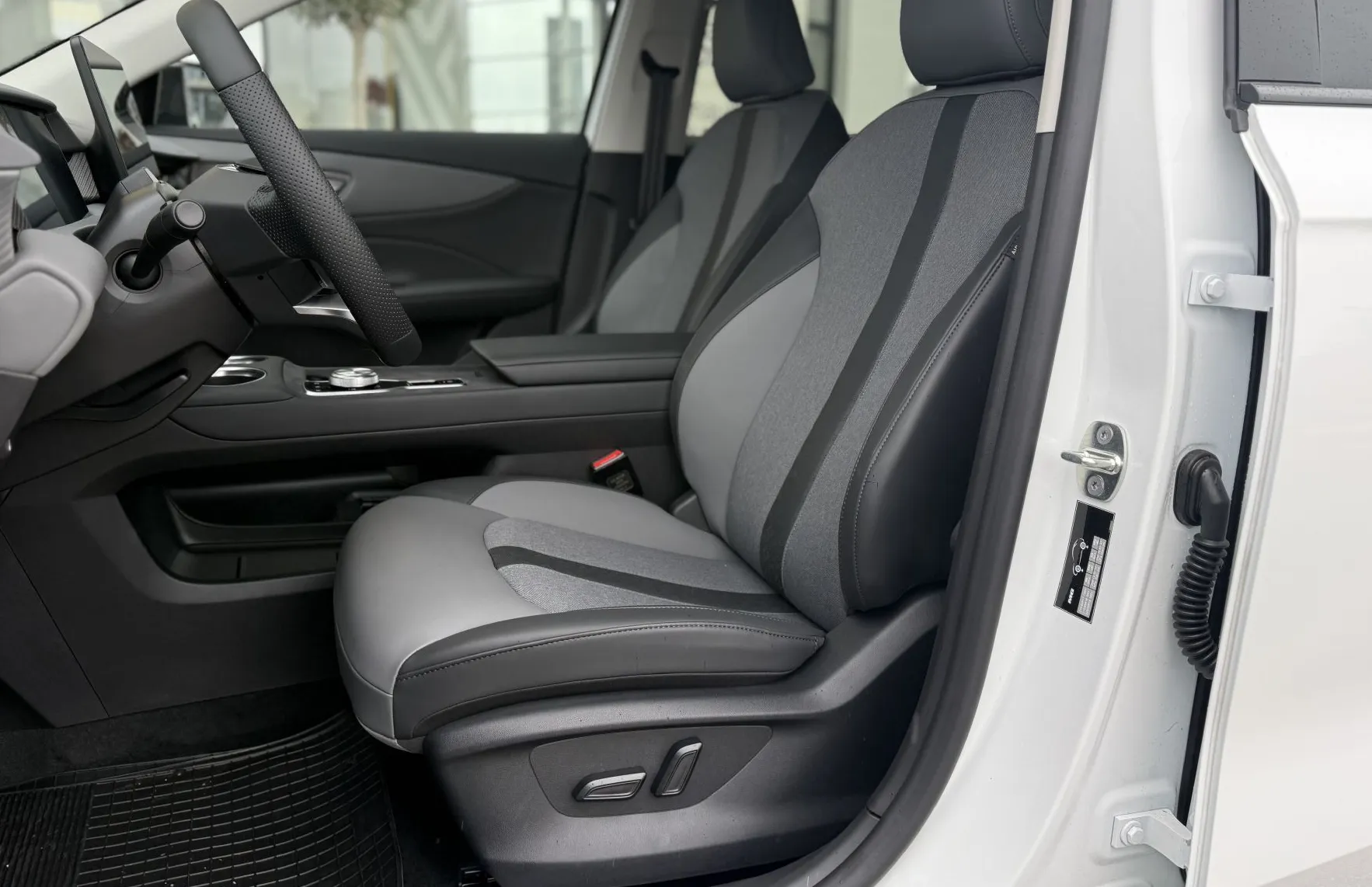 Zunanja slika - MG MGS5 EV - Luxury - 9