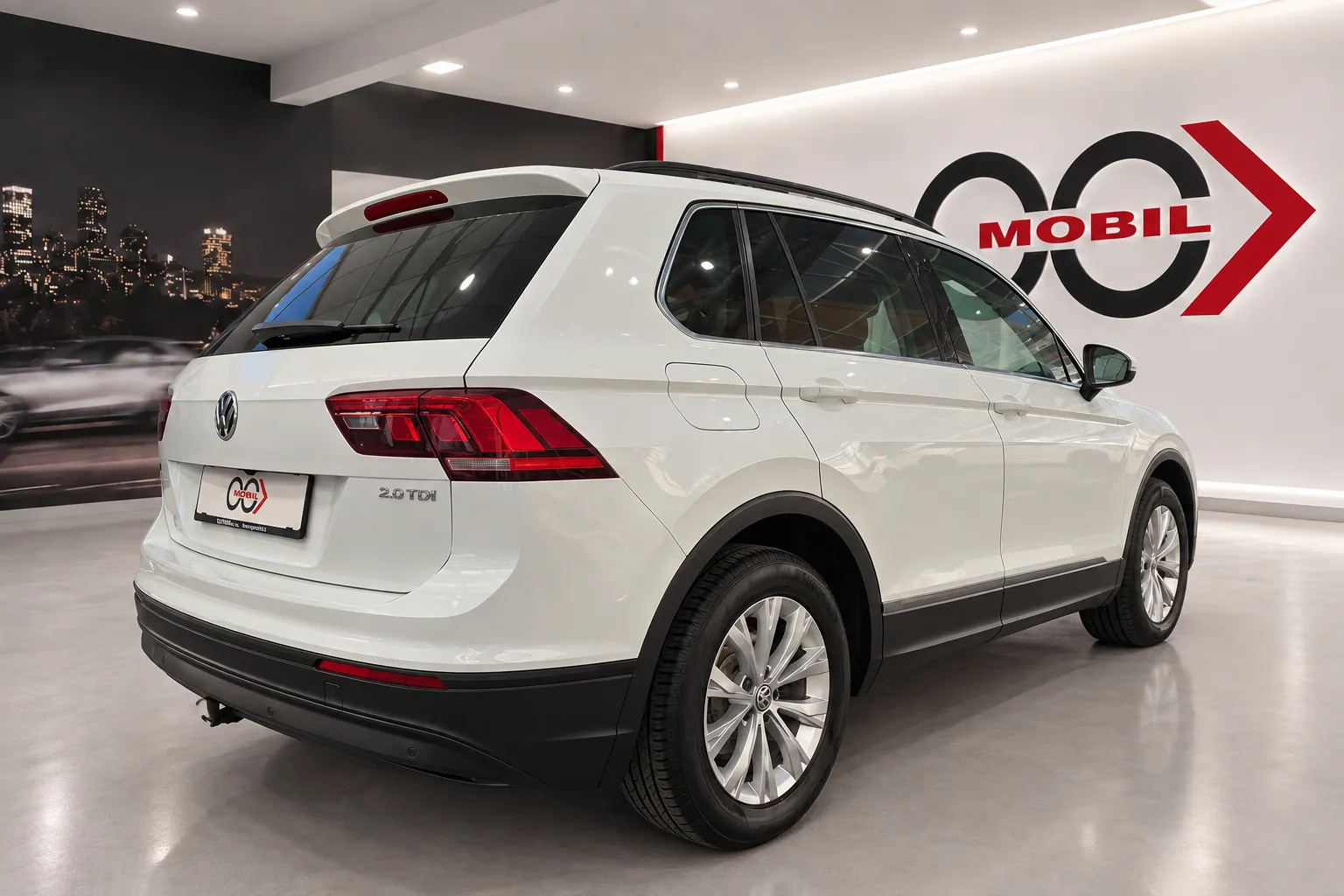 Zunanja slika - Volkswagen Tiguan - 2.0 TDI BMT Comfortline - FULL LED.navi.kamera.ACC - 5
