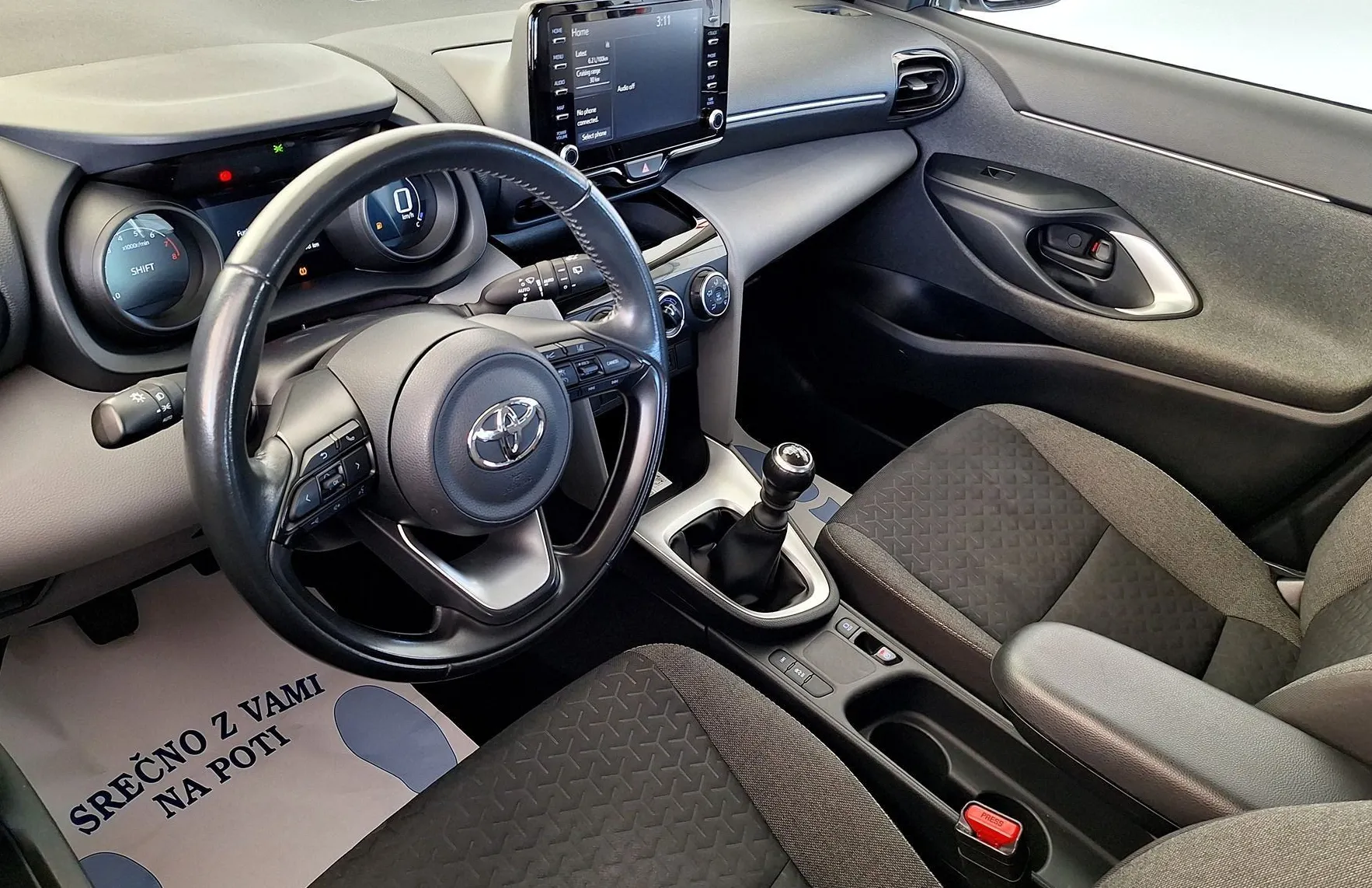 Zunanja slika - Toyota Yaris Cross - 1.5 VVT-iE SOL MT6 •Slovensko vozilo•KAMERA• - 10