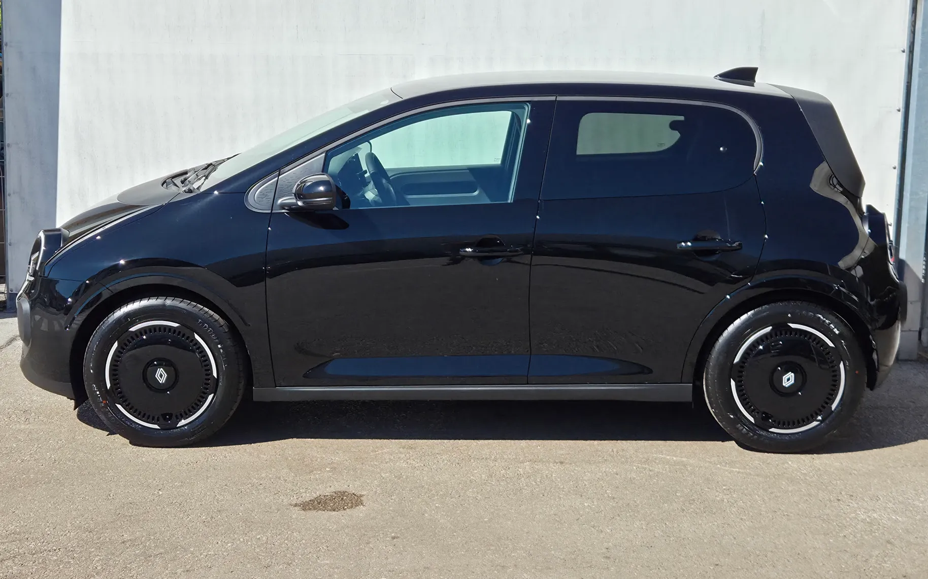 Zunanja slika - Renault Twingo - Techno E-Tech+Gretje sedežev - 6