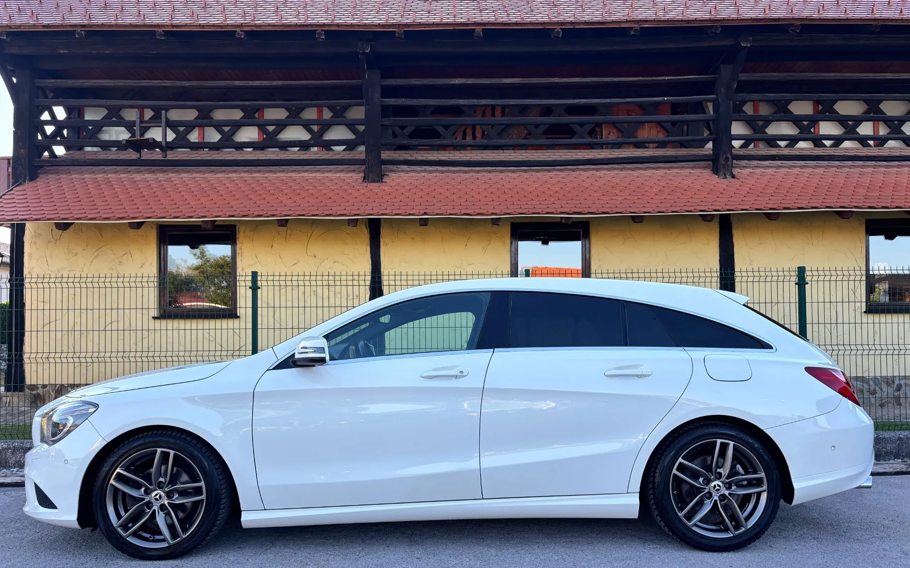 Zunanja slika - Mercedes-Benz CLA Shooting Brake - CLA-Razred 2.2 CDI - 7