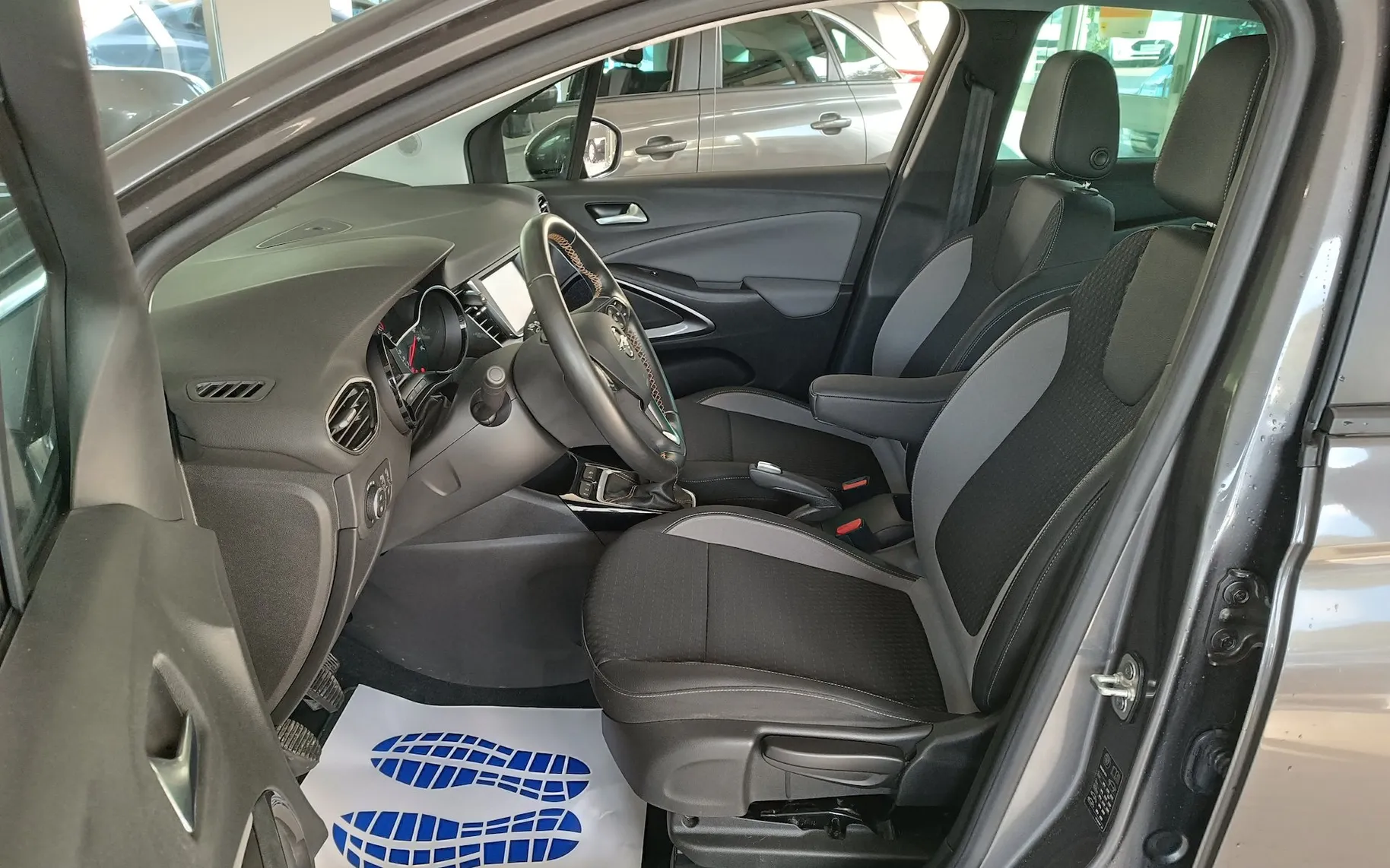 Zunanja slika - Opel Crossland X - 1.2 TURBO 81KW  110KM  INNOVATION 1.LASTNIK - 7