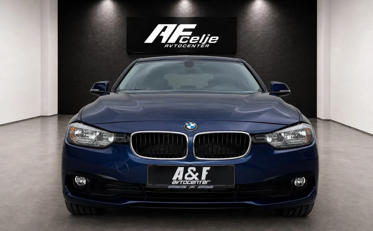 Zunanja slika - BMW serija 3 Touring: - 318d-AUT-NAVIGACIJA-PDC-LIZING ZA TUJCE-ODLIČEN- - 2