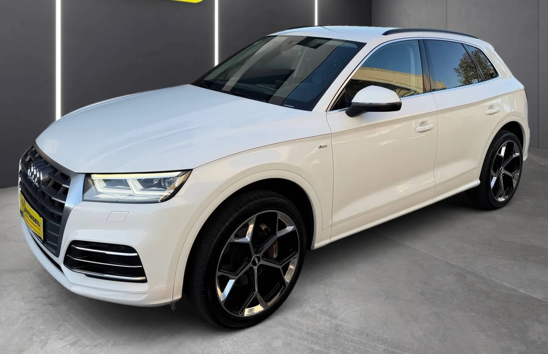 Zunanja slika - Audi Q5 - 2.0 TDI 4X4 S LINE MATRIX NAVIGACIJA GR.SEDEŽEV T. - 3