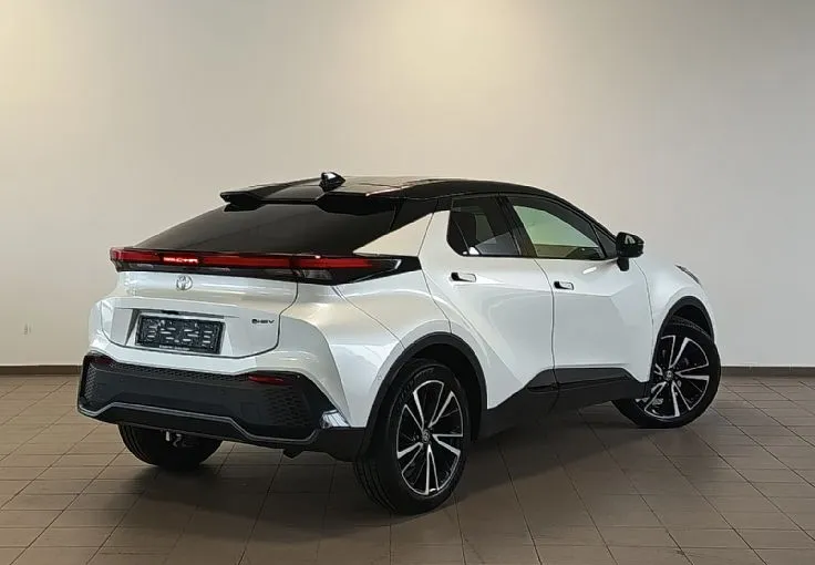 Zunanja slika - Toyota C-HR - 2.0 hibrid  HEV  C-HIC - 2