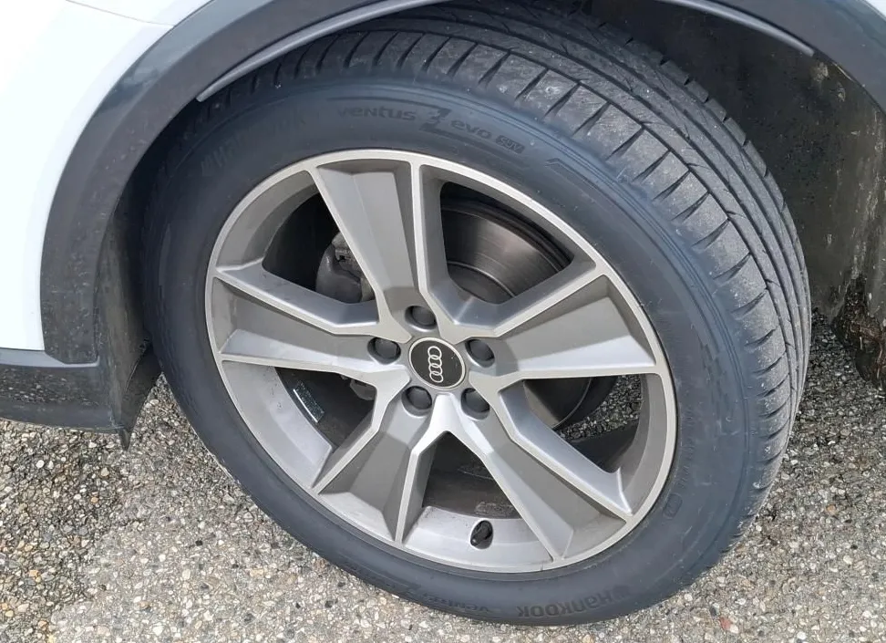 Zunanja slika - Audi Q2 - 30 TDI S tronic..USNJE.KAMERA.NAVI.LED.KLJUKA - 10