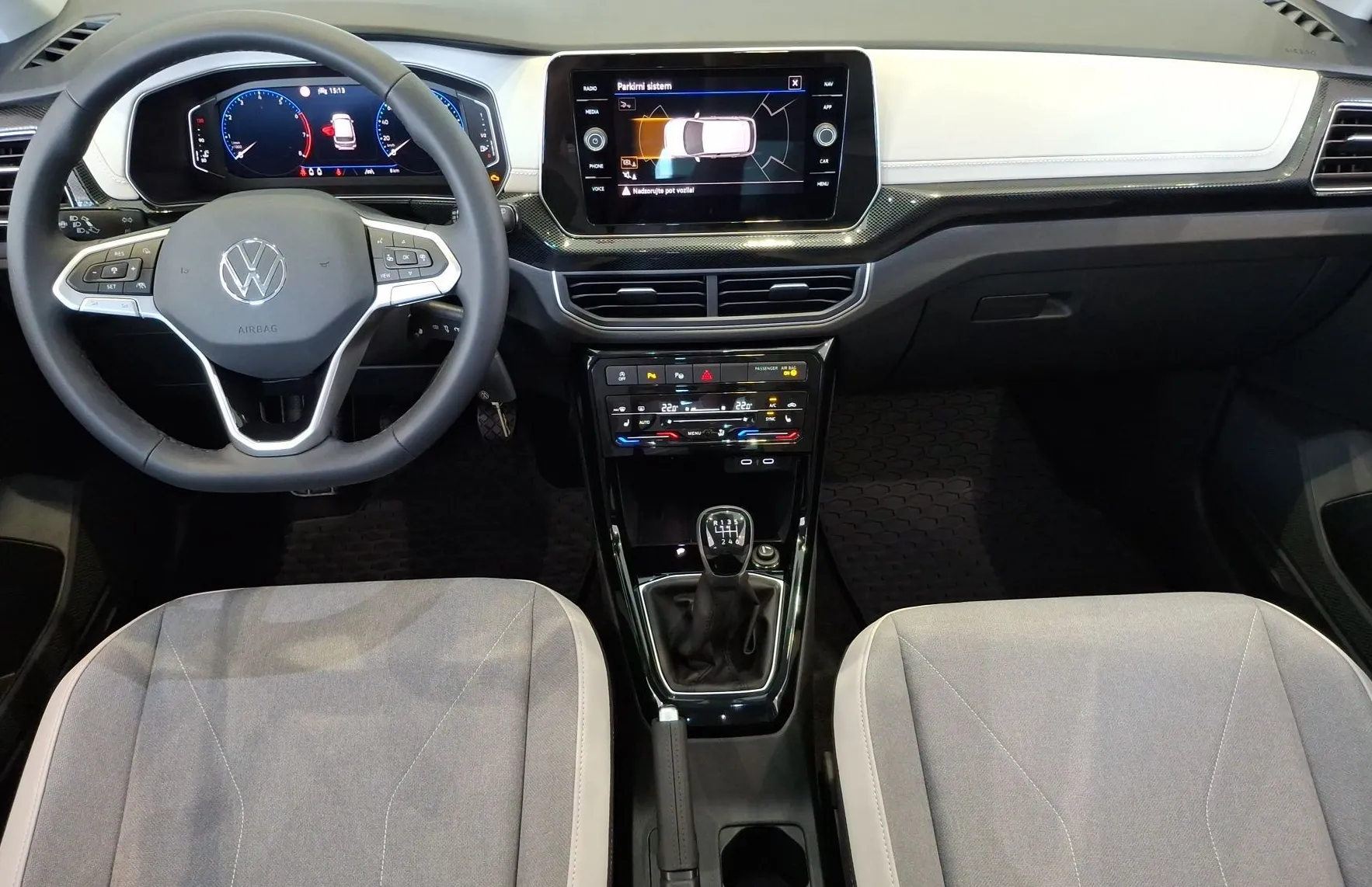 Zunanja slika - VW T-Cross - 1.0 TSI Style 115 - 10